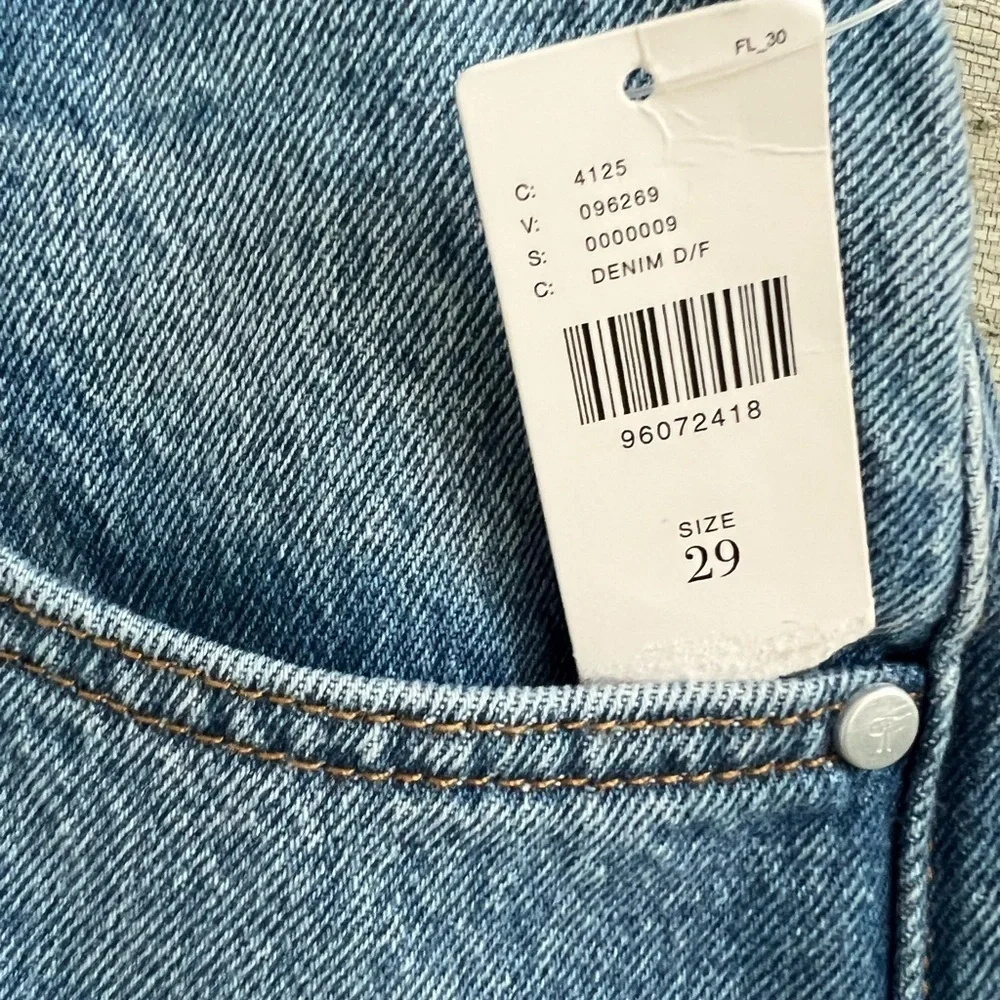 NWT new 29 fits 28 Anthropologie pilcro high rise frayed denim jean shorts blue - Picture 5 of 17
